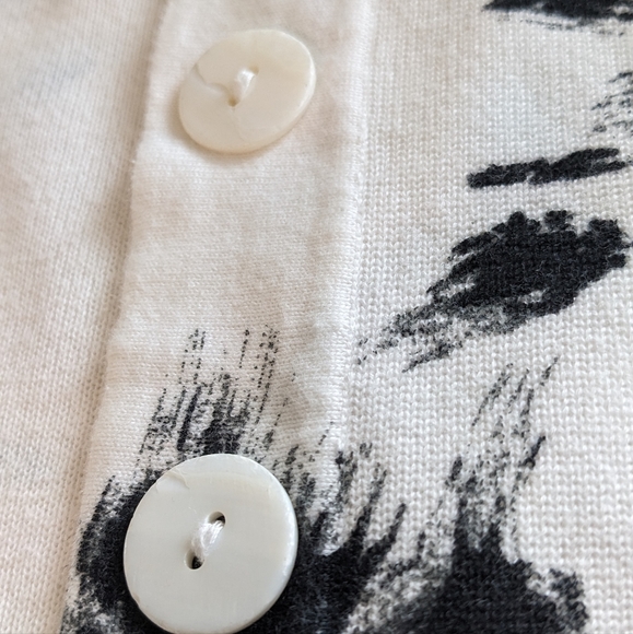 Talbots Petite Cardigan Black and White Floral Size SP - Picture 5 of 14